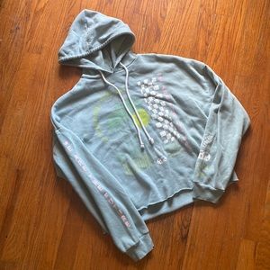 🌿3/$10 EUC cropped hoodie